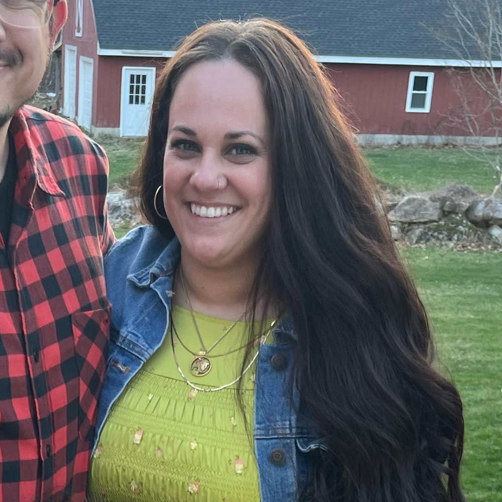 Meet your Posher, Elyssa